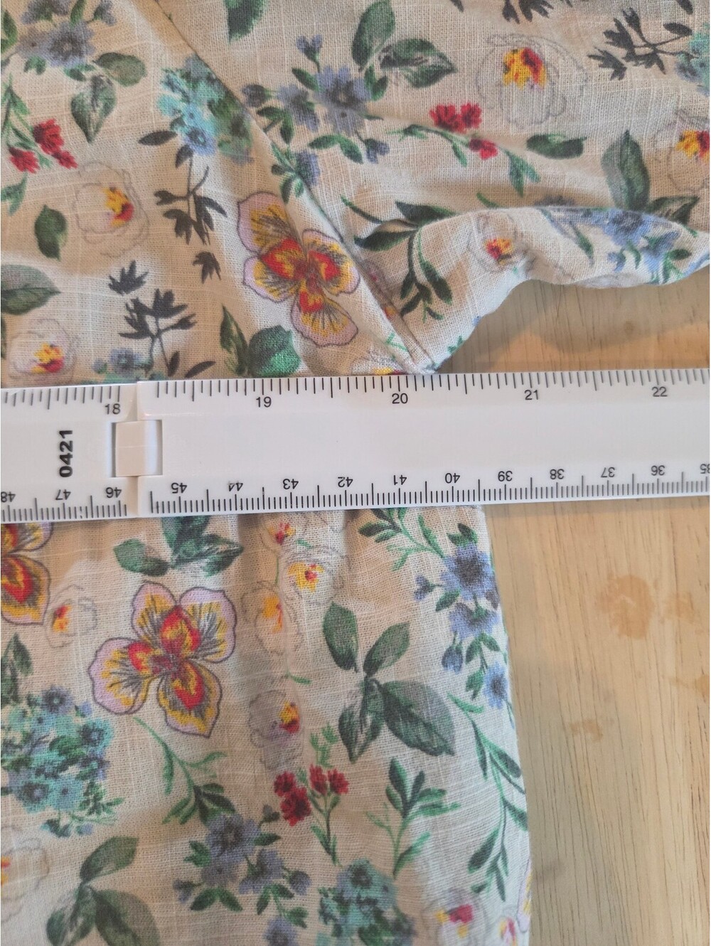 Floral Patterned Long Sleeve Blouse with Ruffle Sleeves - Picture 6 of 7